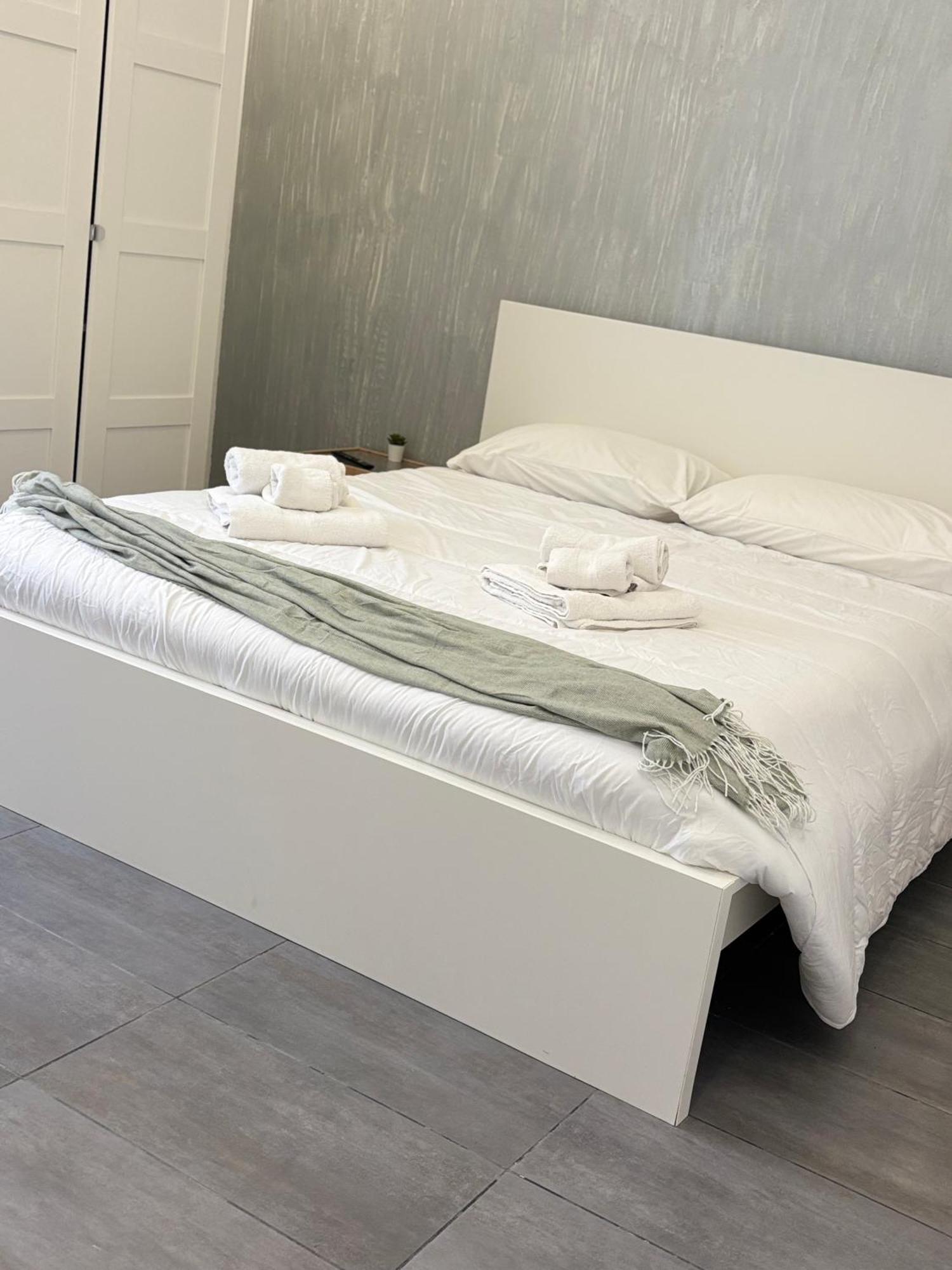 Dionisio Apartments سيراكوزا المظهر الخارجي الصورة