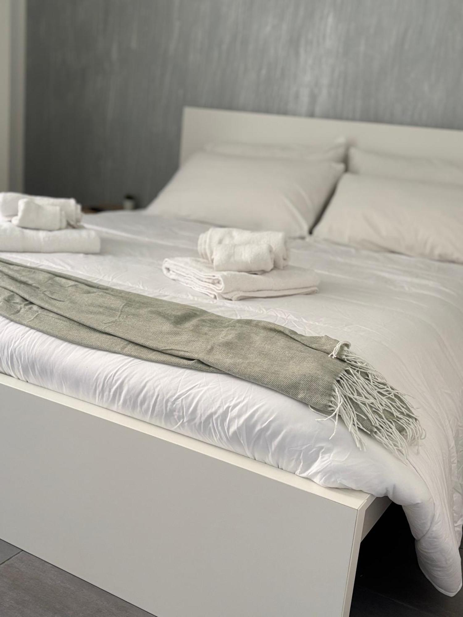 Dionisio Apartments سيراكوزا المظهر الخارجي الصورة
